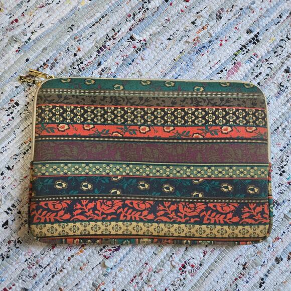 Kinmac Multicolored Boho Zippered Soft Lined Laptop Case - Picture 2 of 5